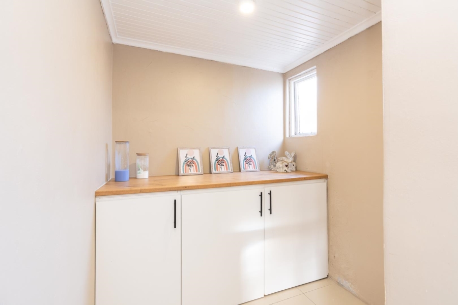 3 Bedroom Property for Sale in Bothasig Western Cape
